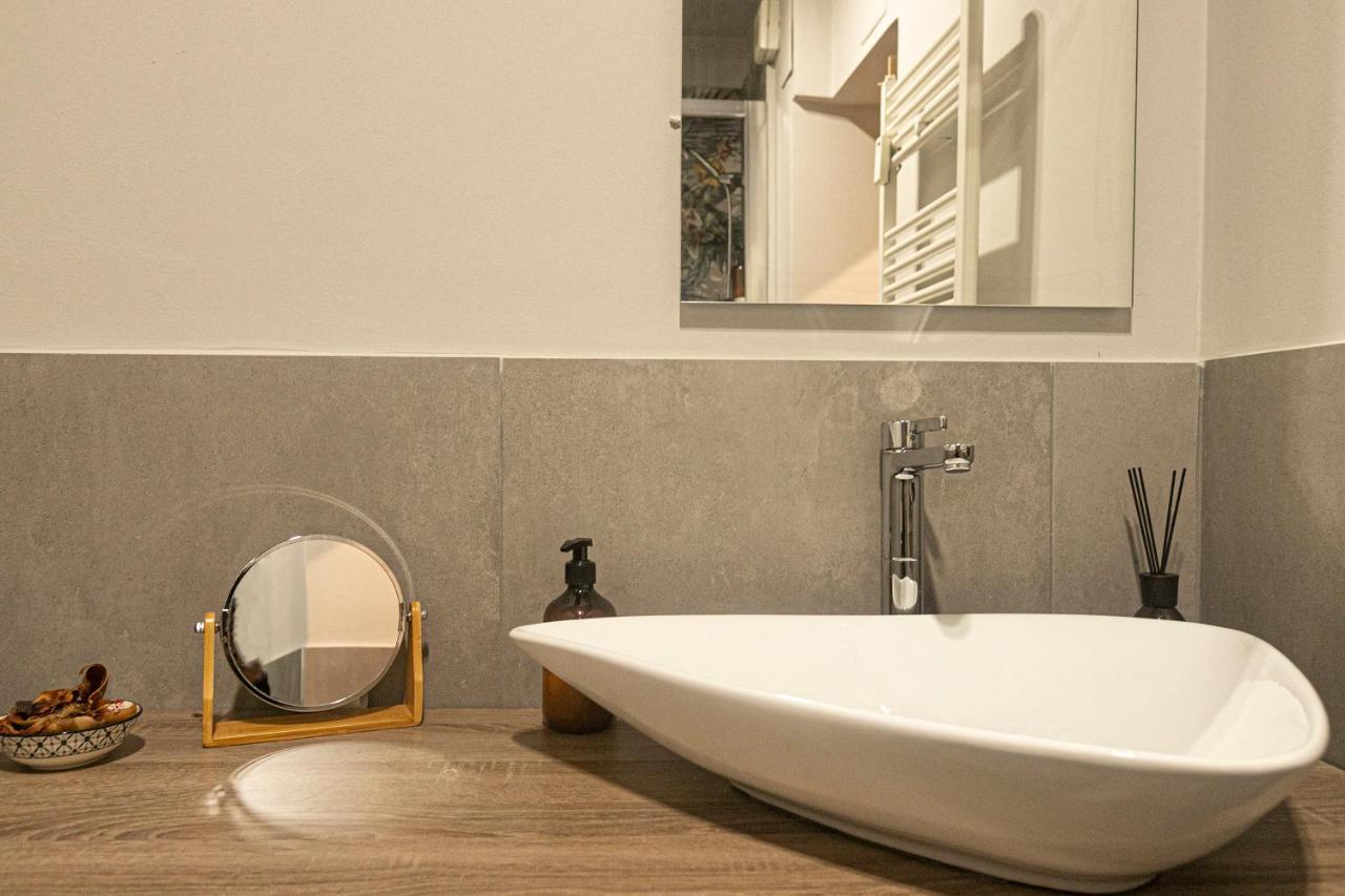 Apartament Giano Host - I Teatri Genua Zewnętrze zdjęcie