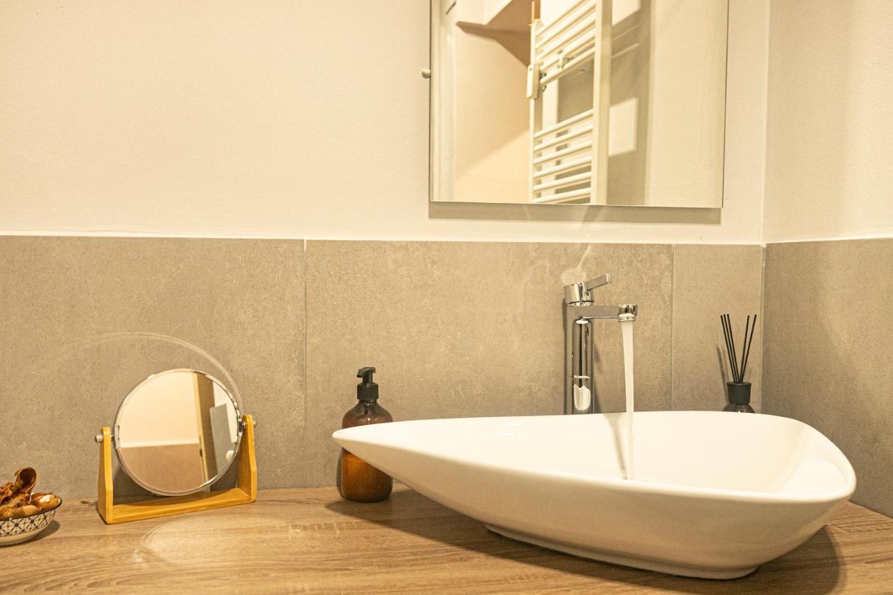 Apartament Giano Host - I Teatri Genua Zewnętrze zdjęcie